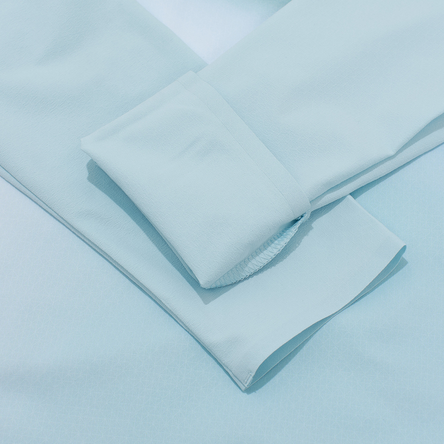 Свитер тренировочный Puma Indlightspeed Ultimate 1/4 Zip Top 66076202