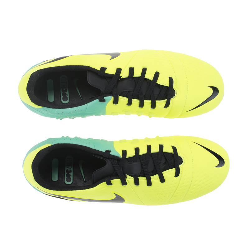 Бутсы Nike CTR 360 Maestri III FG 525166-703
