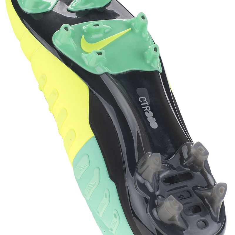 Бутсы Nike CTR 360 Maestri III FG 525166-703