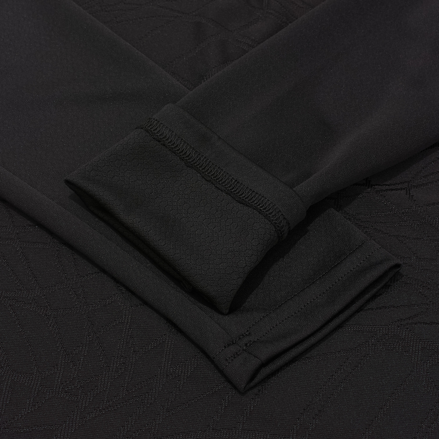 Свитер тренировочный Puma Teamfinal26 Training 1/4 Zip Top 65967903