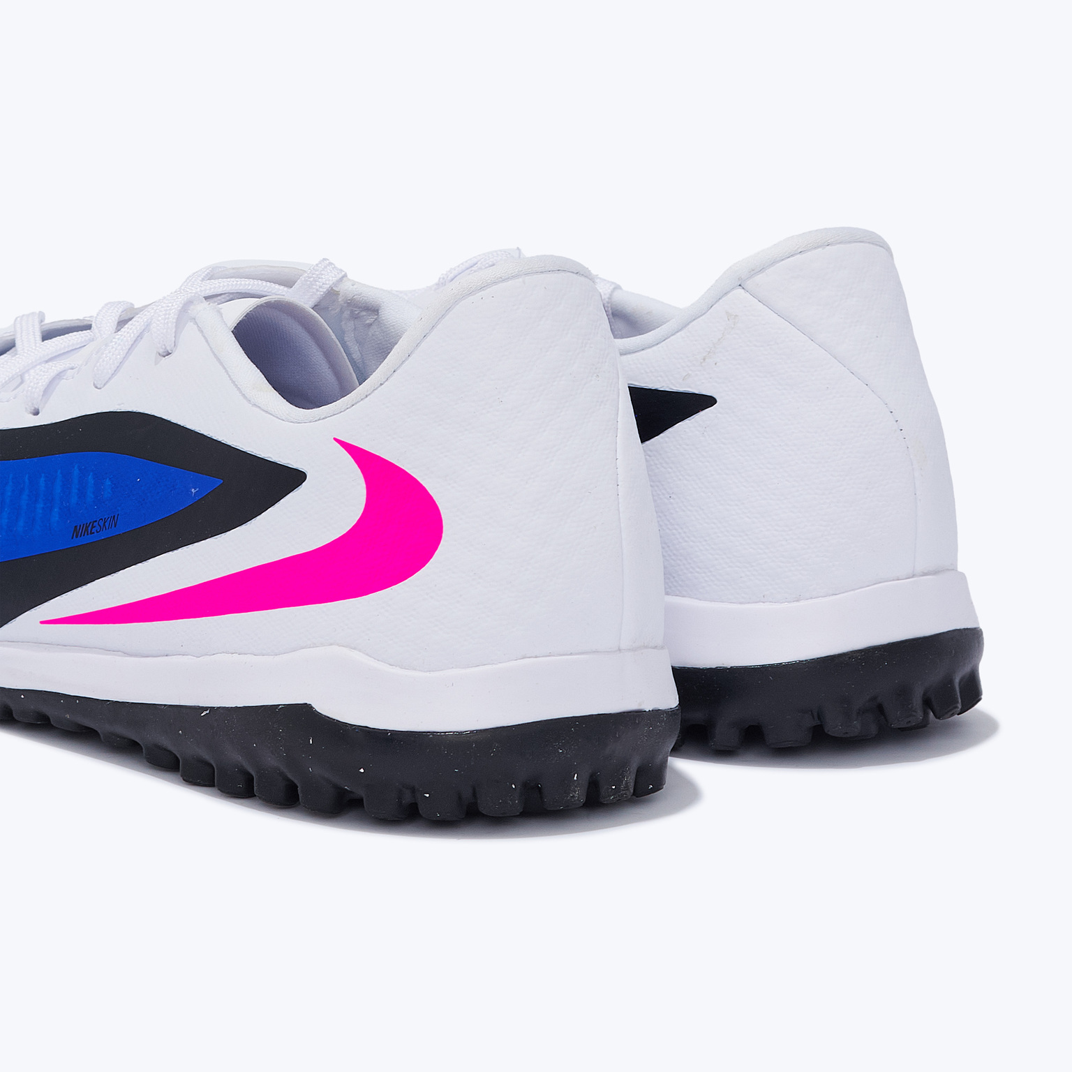 Шиповки Nike Phantom 6 Low Academy TF HQ2325-446