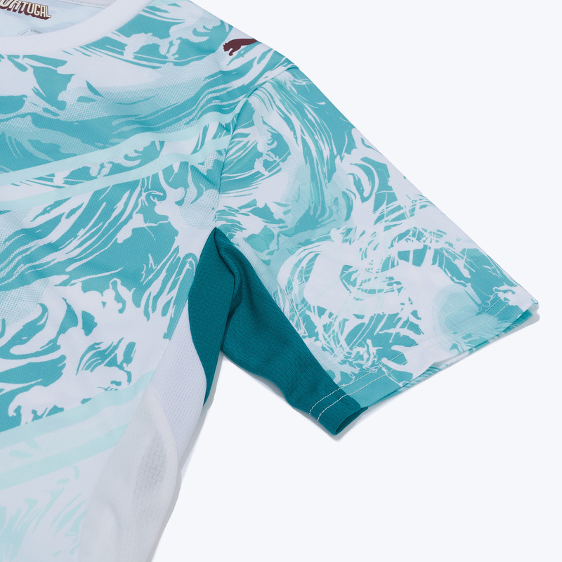 Футболка игровая выездная Puma сборной Португалии 78328802