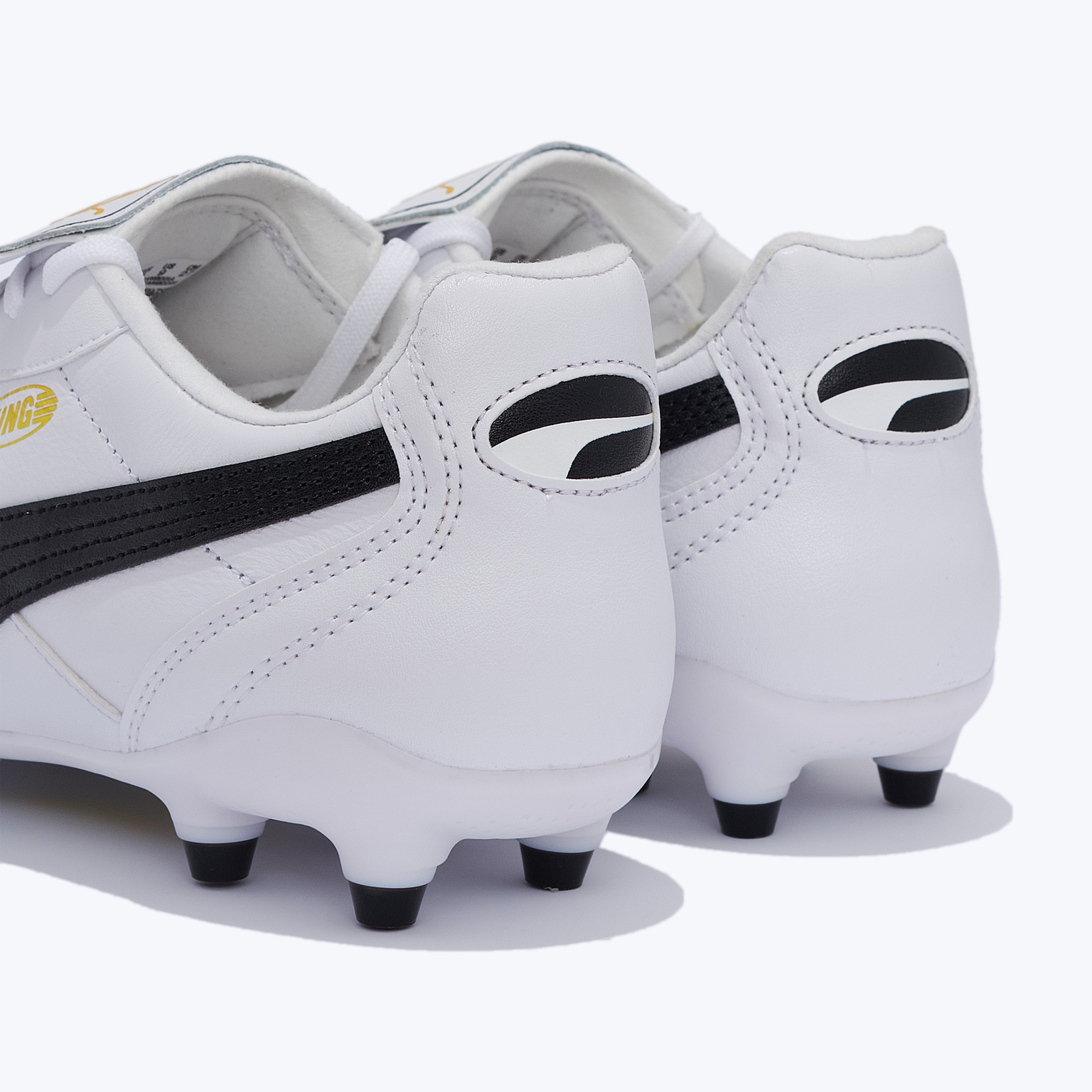 Бутсы Puma King Top FG/AG 10903405