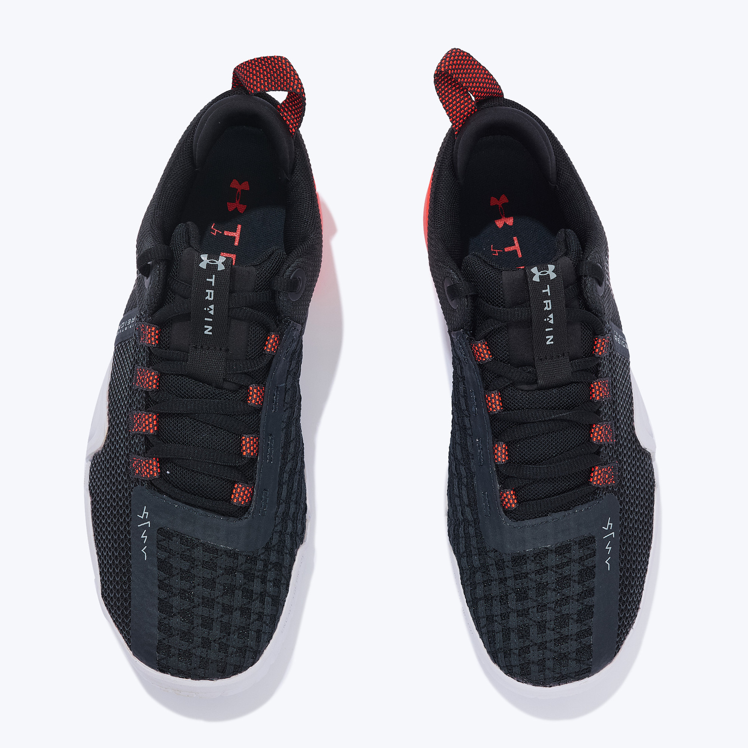 Кроссовки Under Armour Tribase Reign 6 3027341-016