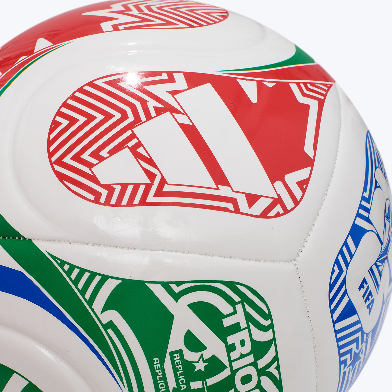 Футбольный мяч Adidas World Cup 2026 Club JD8028