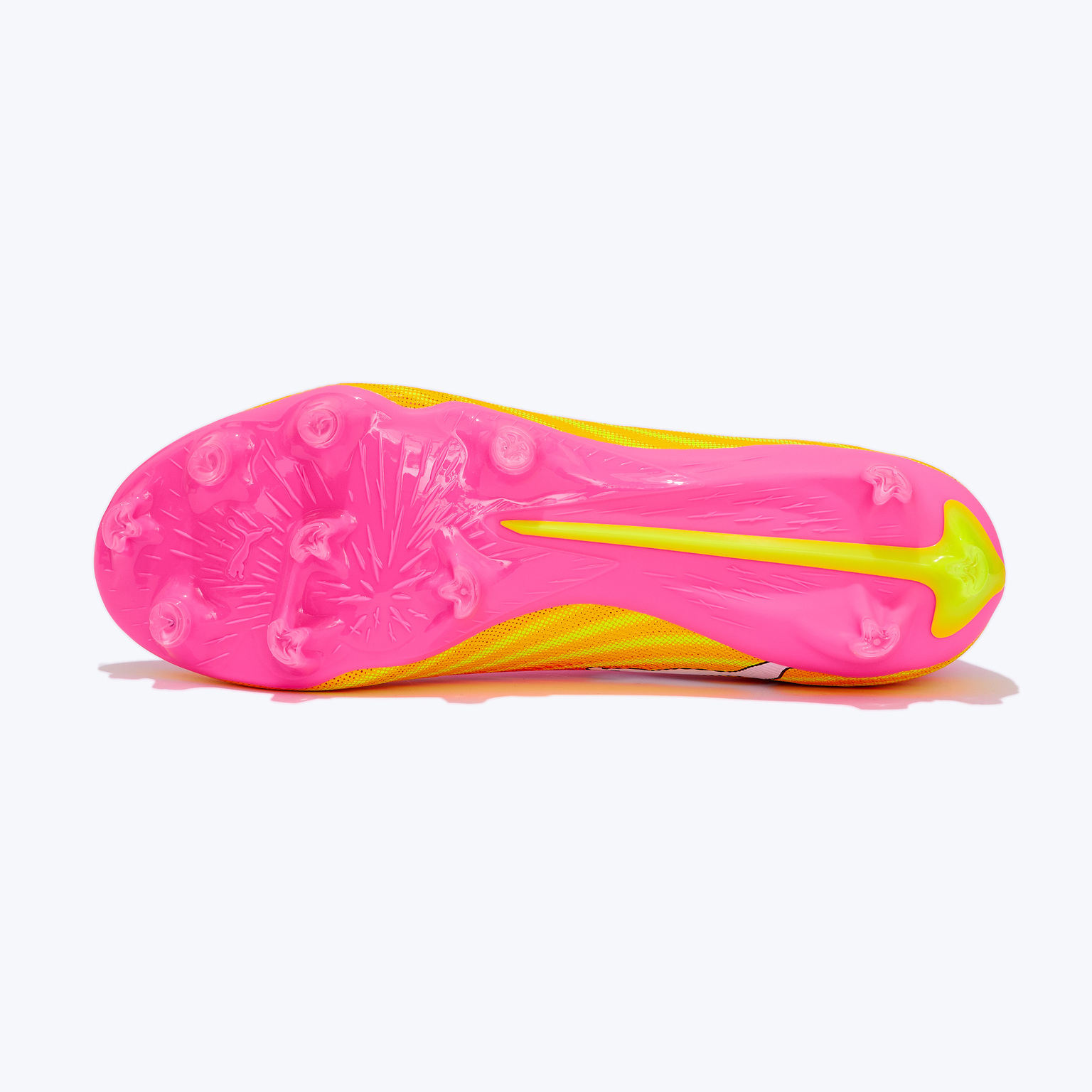 Бутсы Puma Ultra 6 Match FG/MG 10868705