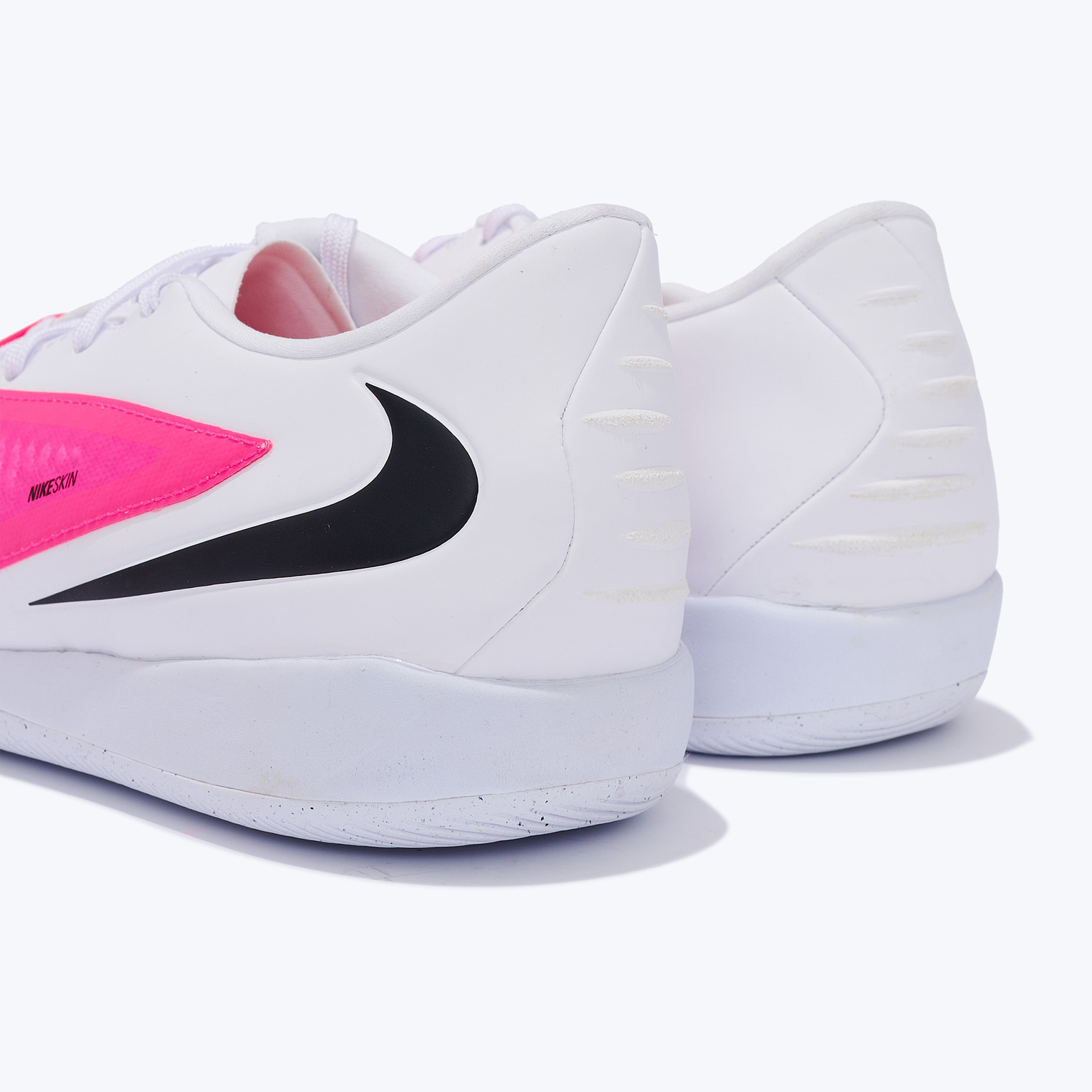 Футзалки Nike Phantom 6 Low Academy IC IQ2398-900