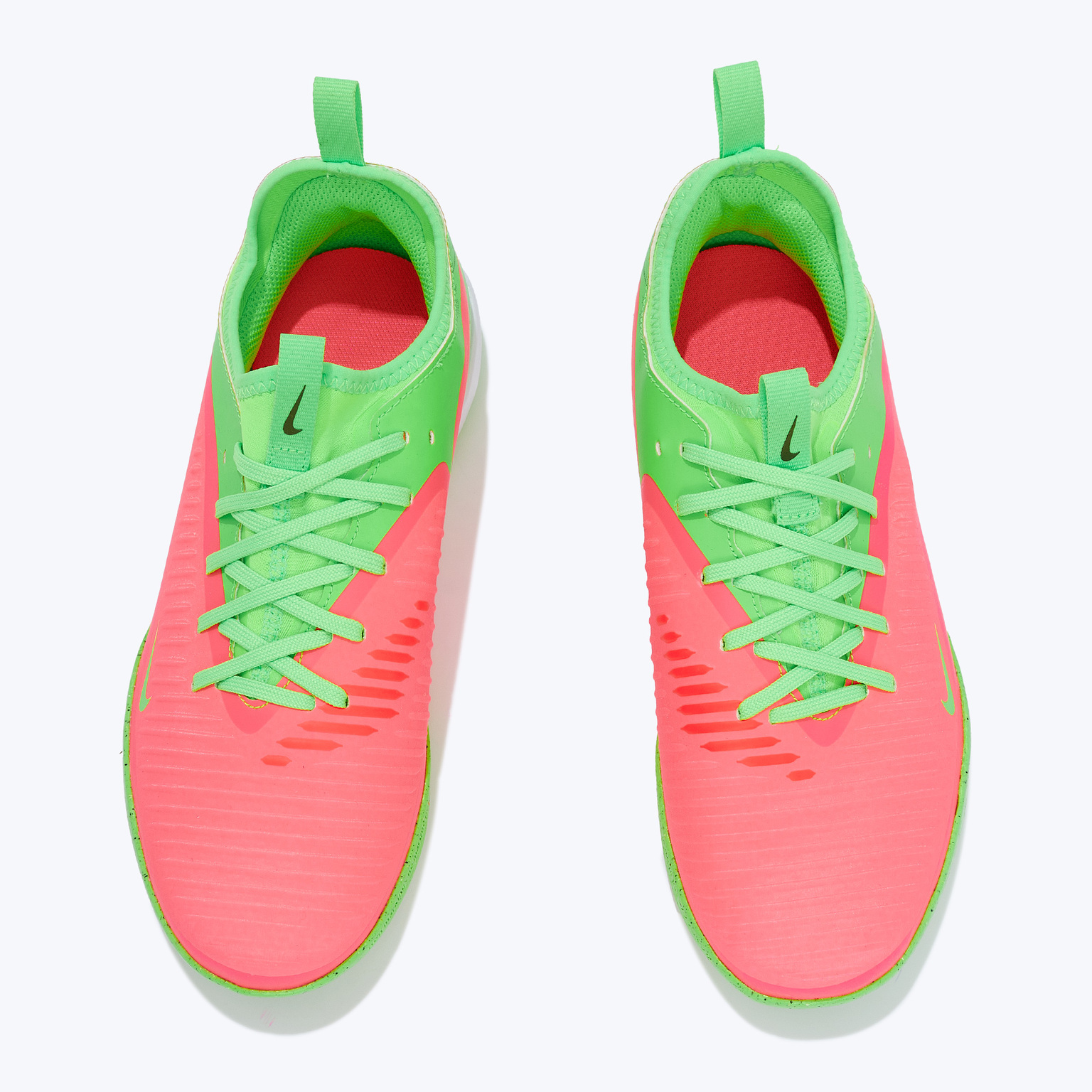 Футзалки детские Nike Phantom 6 Low Academy Erling Haaland IC IO9551-603