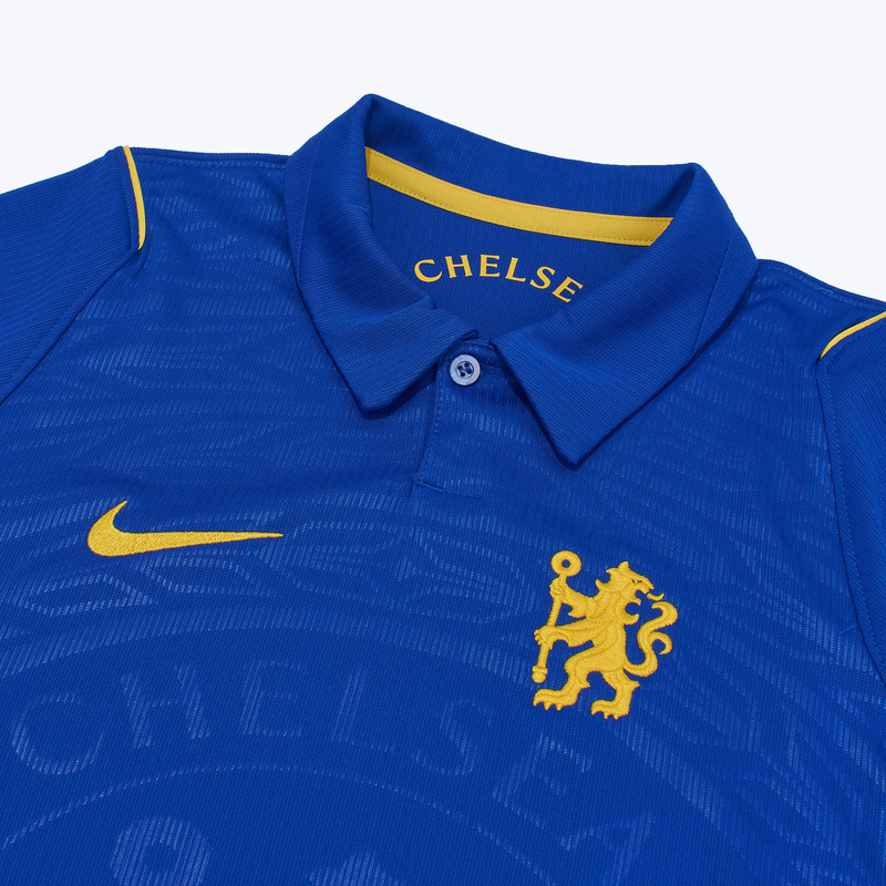 Подростковая домашняя игровая футболка Nike Chelsea сезон 2026/27