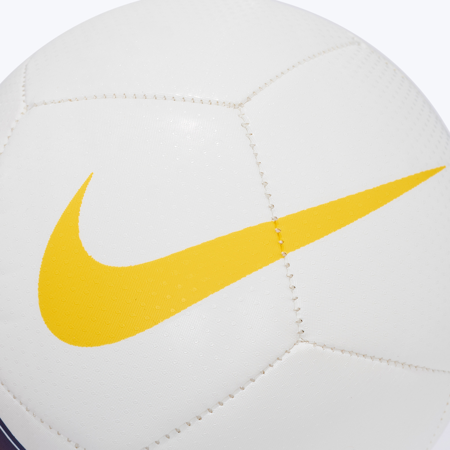 Сувенирный мяч Nike Skills сборной Бразилии IQ7543-100