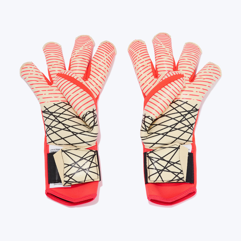 Перчатки вратарские UHLSport FM ZNE Ultragrip 101140601