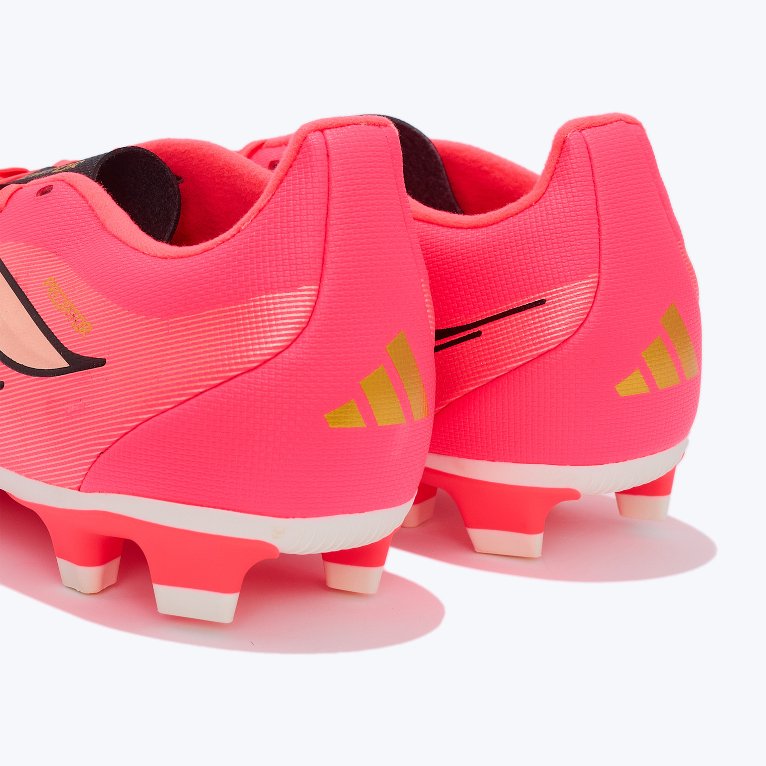 Бутсы Adidas Predator Club FG/MG HP9978
