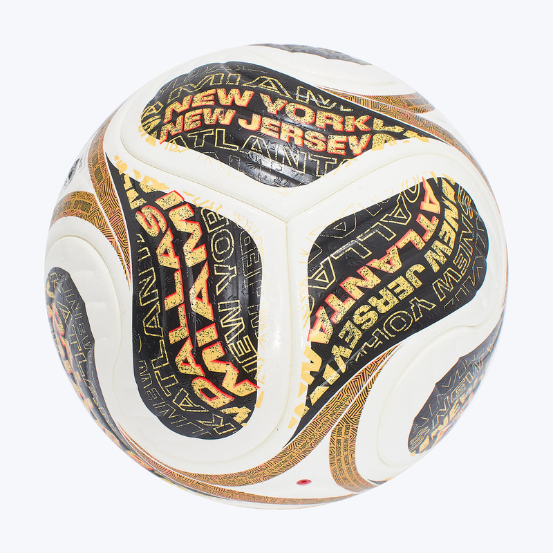 Официальный футбольный мяч Adidas Trionda Finals World Cup 26 Pro JY8928