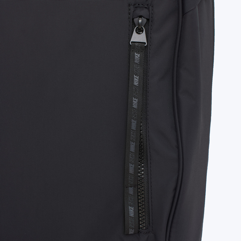 Рюкзак Nike Commute FZ6128-011