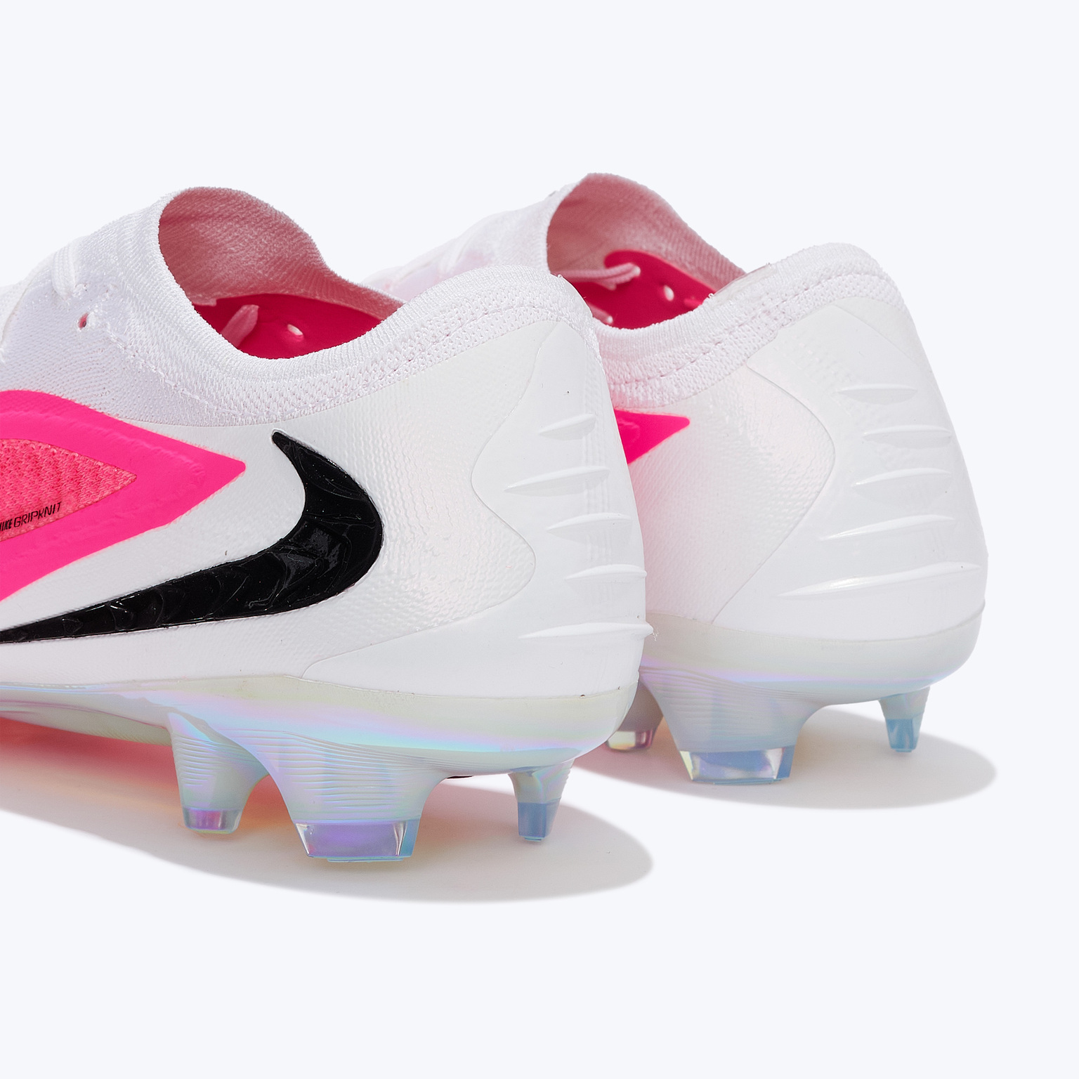 Бутсы Nike Phantom 6 Elite Low FG IH1778-900