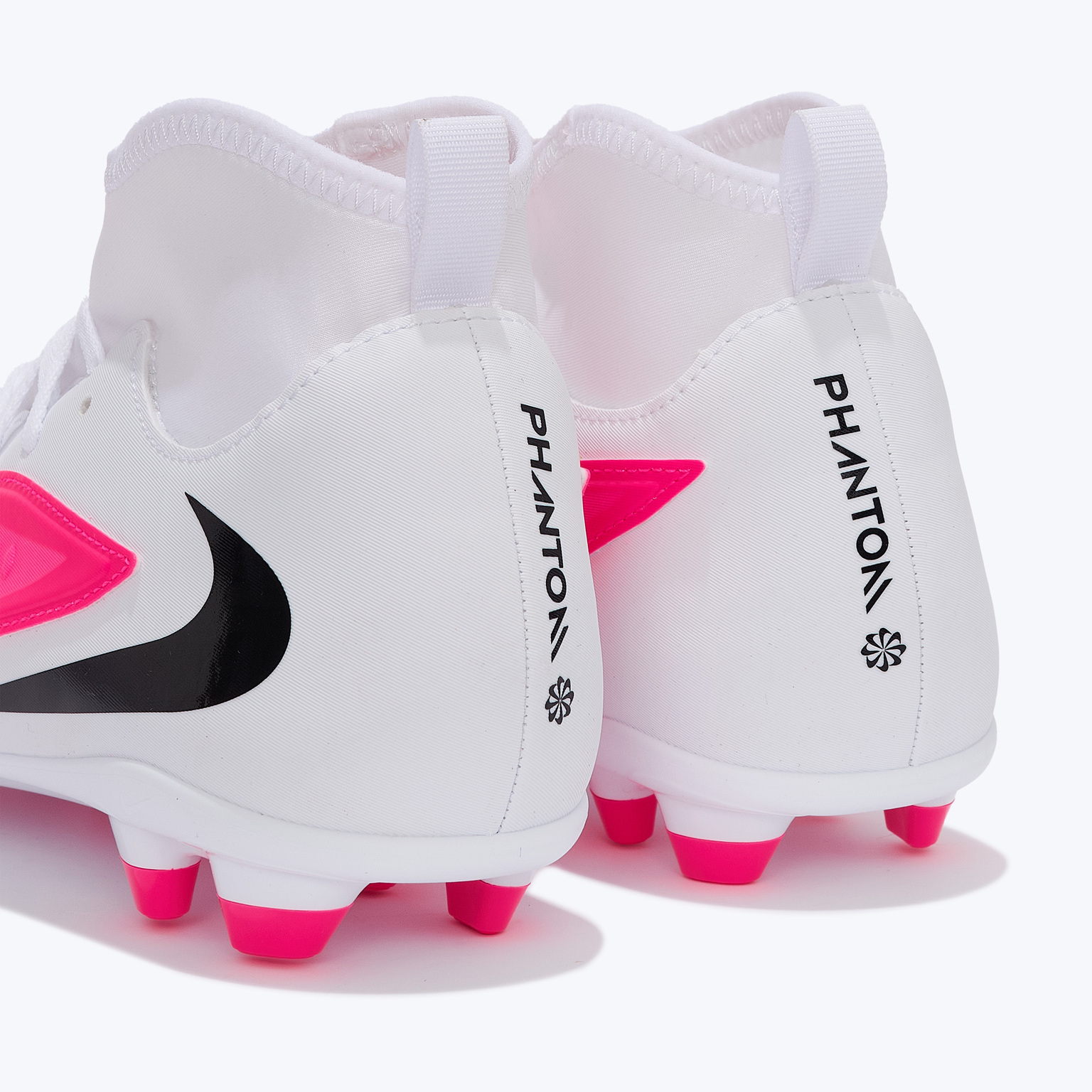 Бутсы Nike Phantom 6 High Club FG/MG IQ2162-900