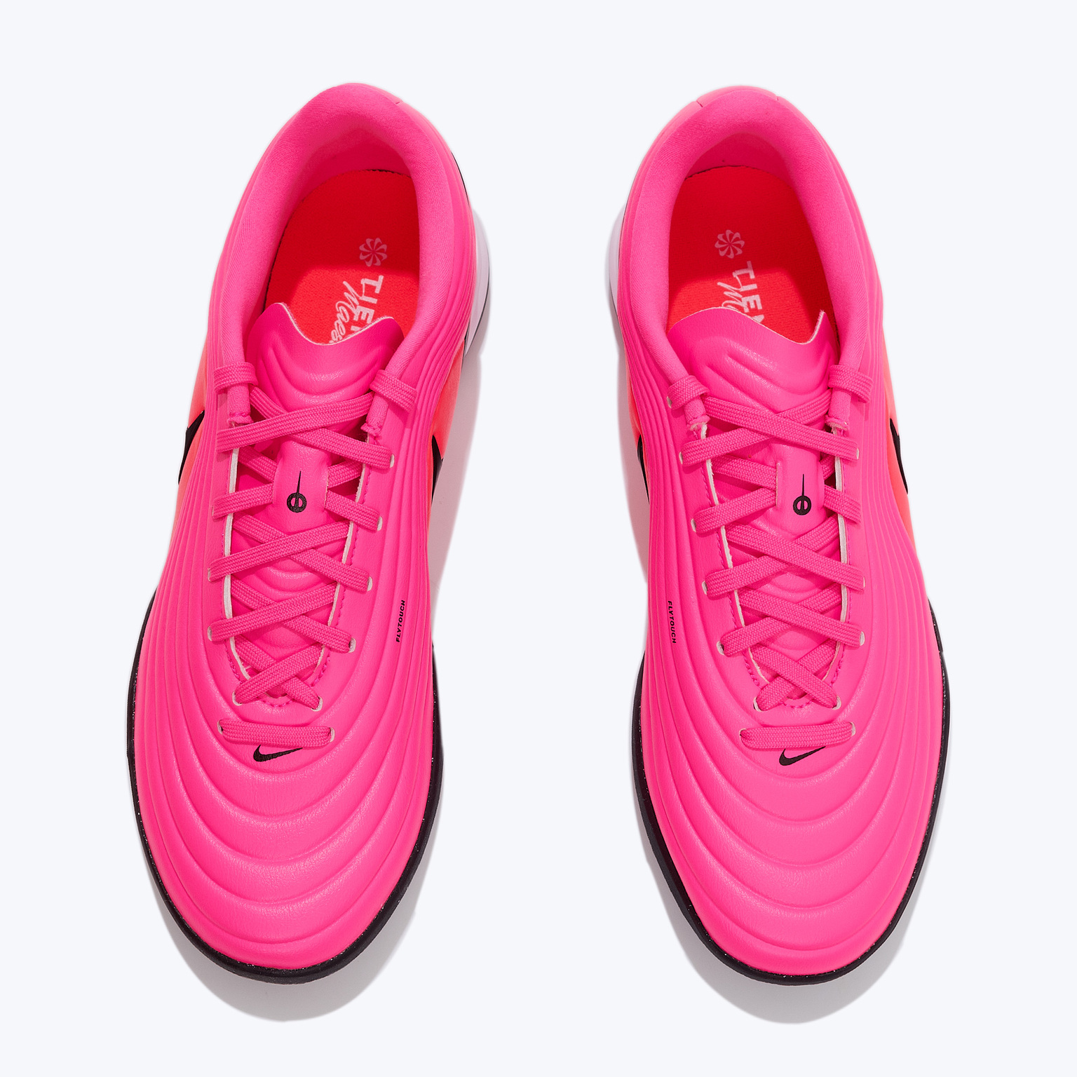 Шиповки Nike Tiempo Maestro Academy TF IQ2388-901