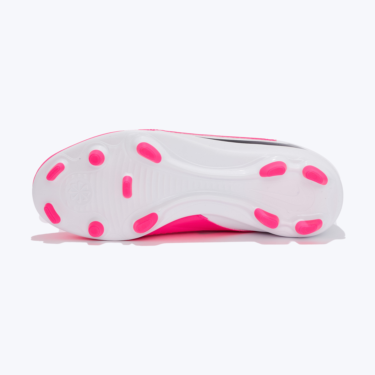 Бутсы детские Nike Phantom 6 Low Club FG/MG IH1800-901