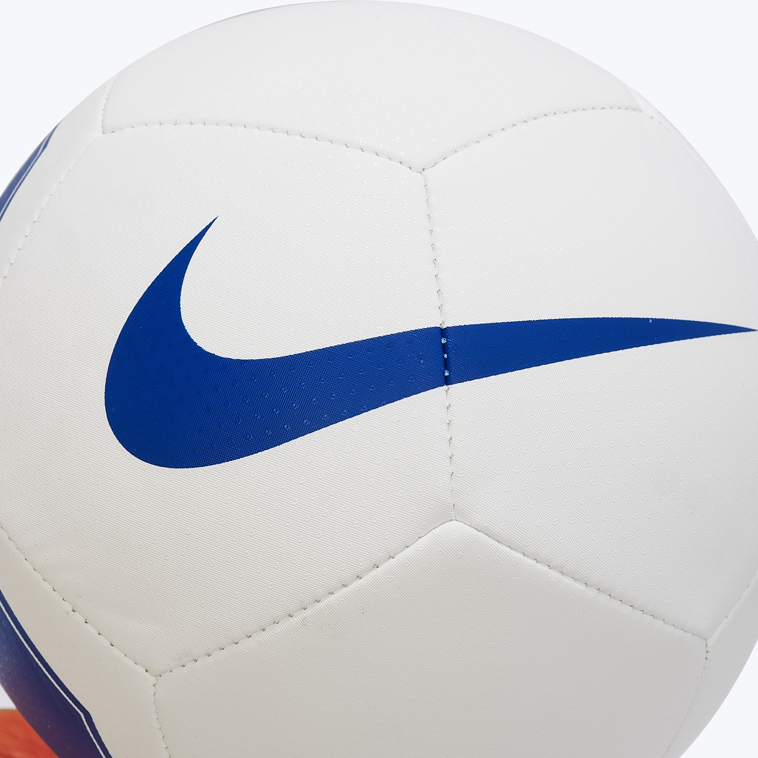Сувенирный мяч Nike Skills Chelsea IR5106-100