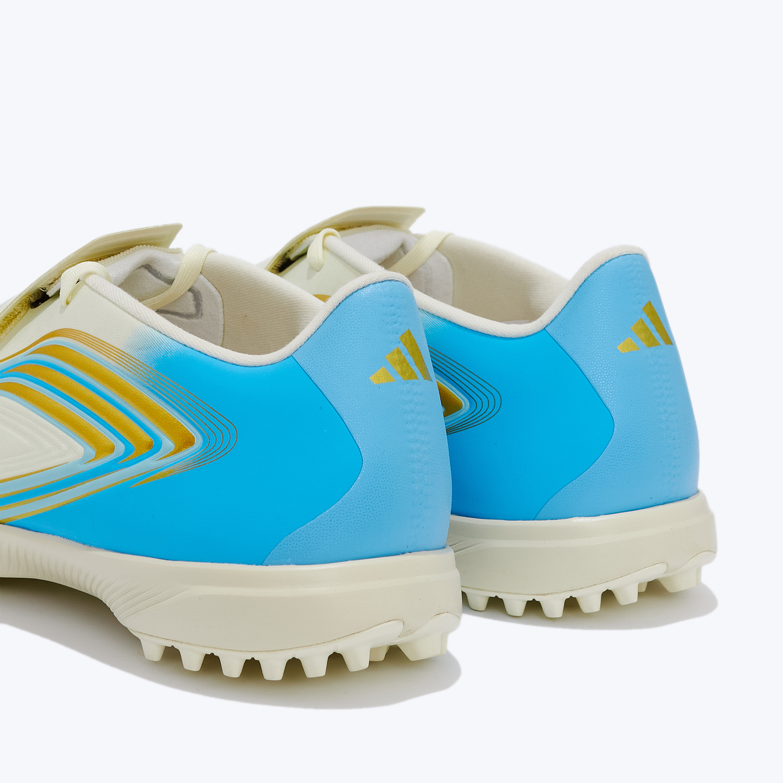 Шиповки Adidas F50 Messi League TF IH1903