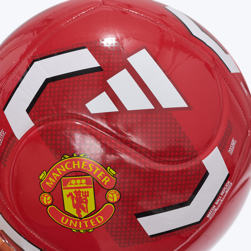 Футбольный мяч Adidas Manchester United Club KE5118