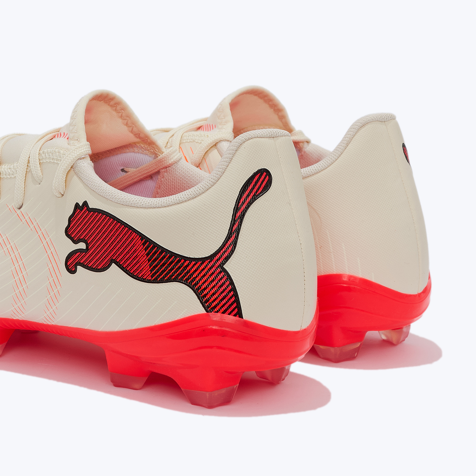 Бутсы Puma Future 9 Play FG/AG 10917001
