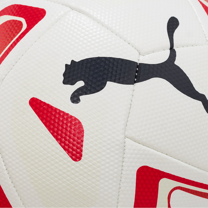 Футбольный мяч Puma Milan Stellar Cup 08527401