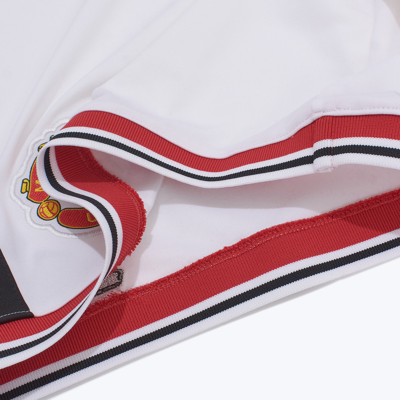 Шорты игровые домашние Adidas Manchester United сезон 2026/27