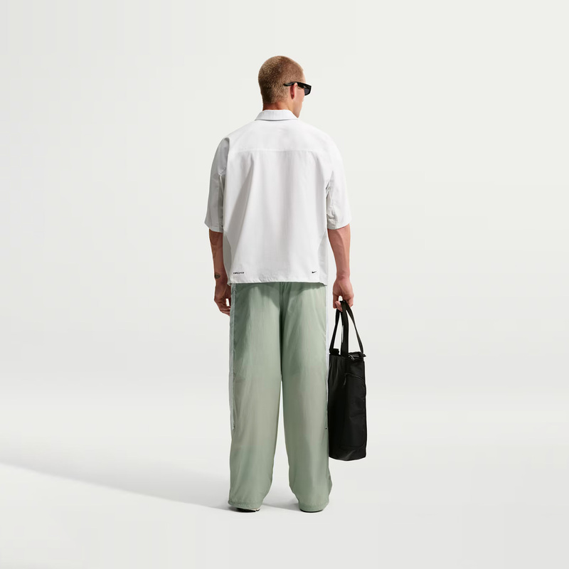Брюки ветрозащитные Nike Lightweight IQ0921-370