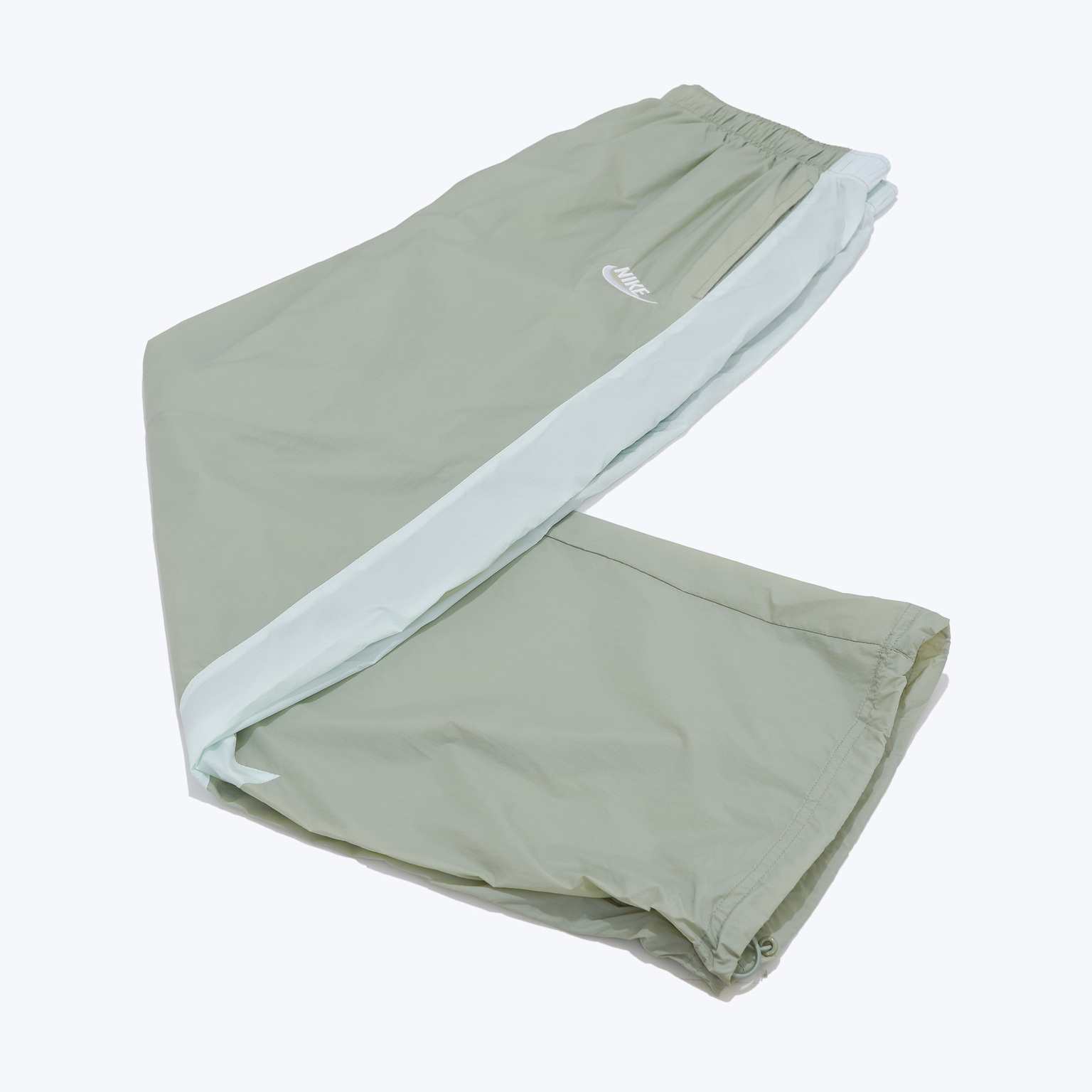 Брюки ветрозащитные Nike Lightweight IQ0921-370