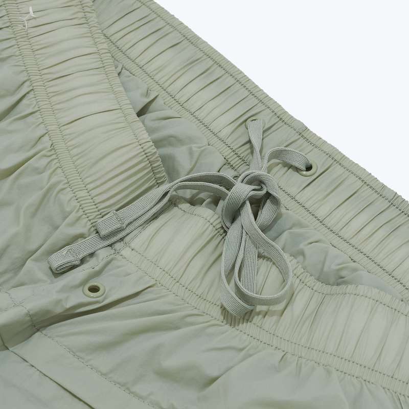 Брюки ветрозащитные Nike Lightweight IQ0921-370