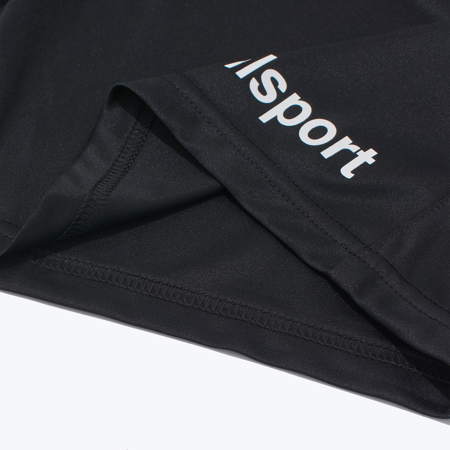 Шорты игровые UHLSport Center Basic 100530601