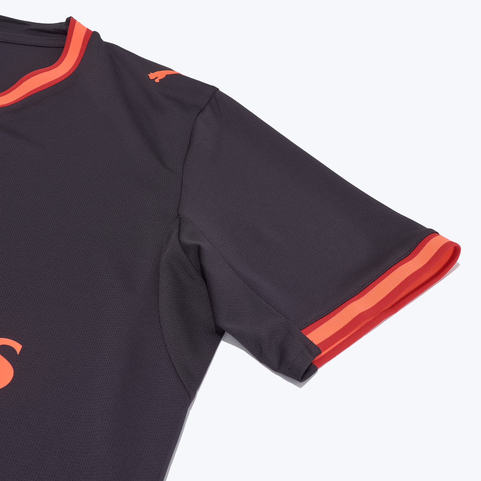 Футболка игровая резервная Puma Milan сезон 2026/27