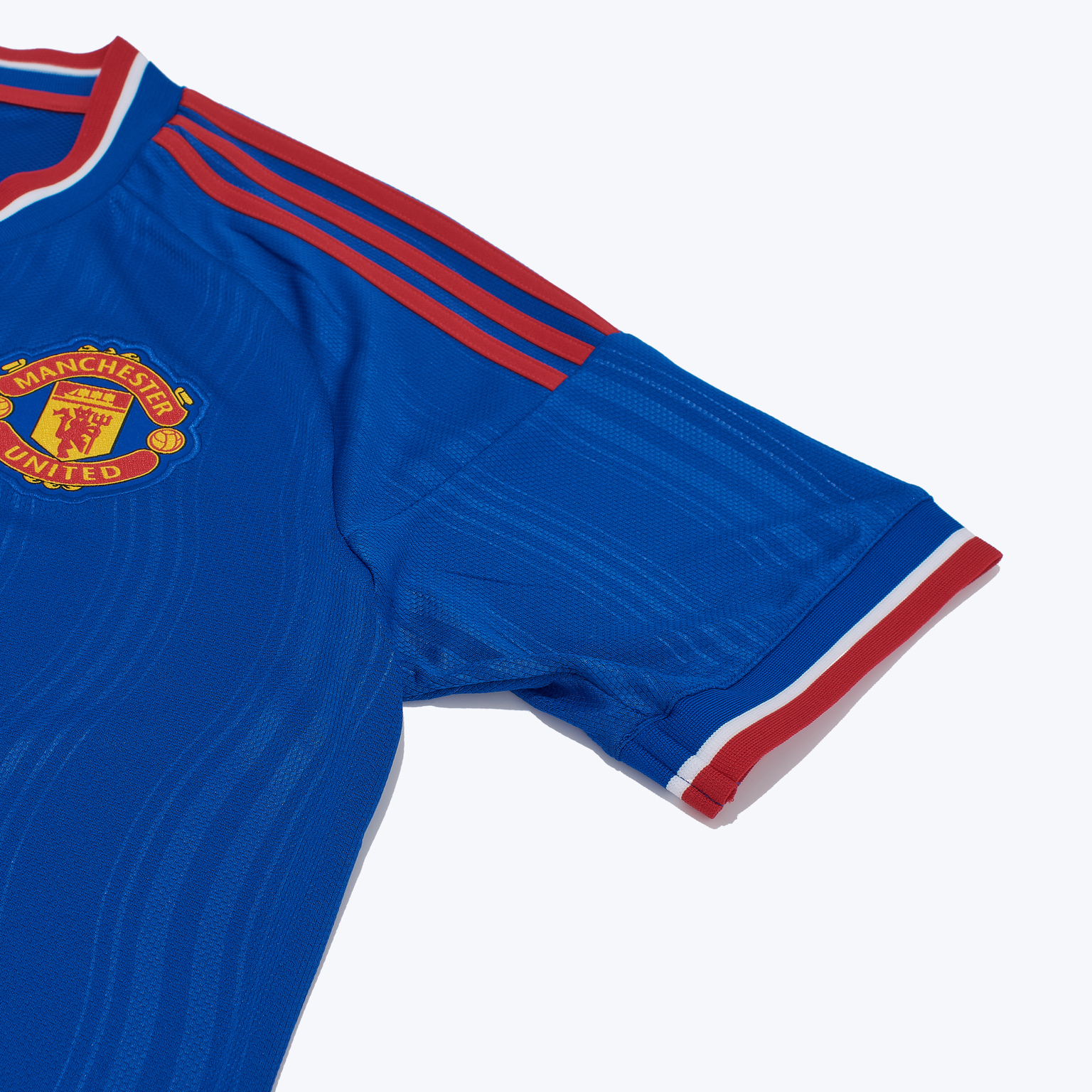 Футболка игровая выездная Adidas Manchester United сезон 2026/27