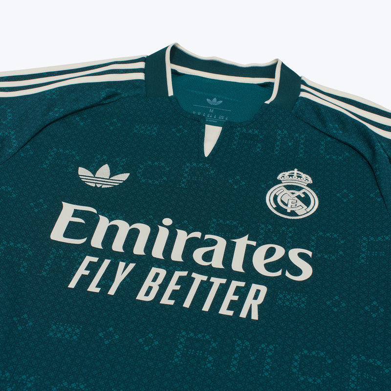 Футболка игровая выездная Adidas Real Madrid сезон 2026/27