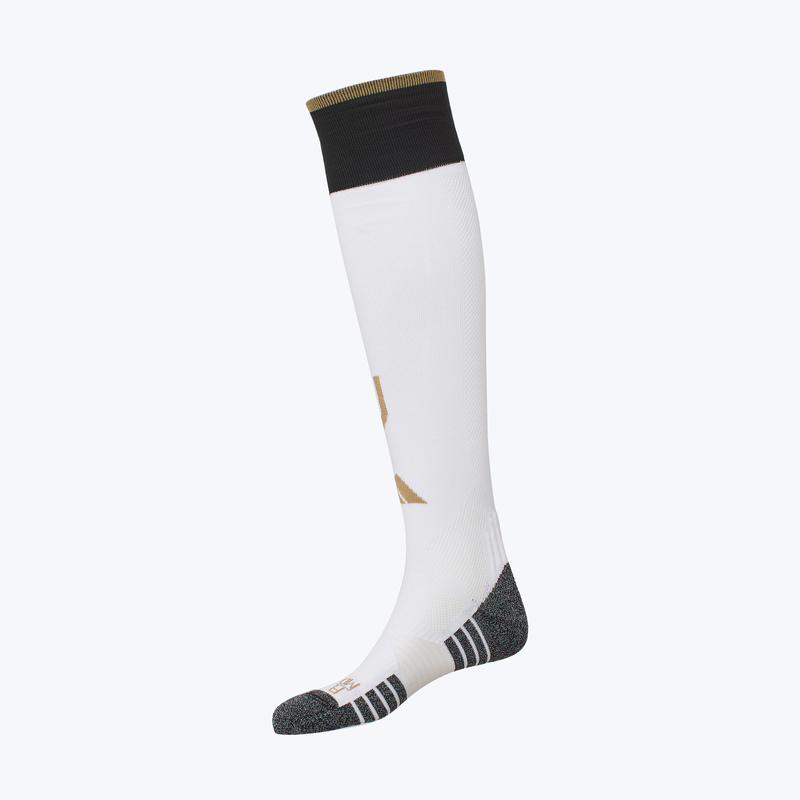 Гетры домашние Adidas Juventus сезон 2026/27