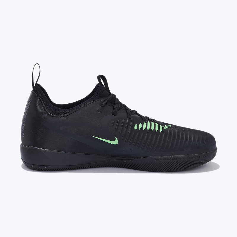 Футзалки детские Nike Phantom 6 Low Academy IC HQ2035-001