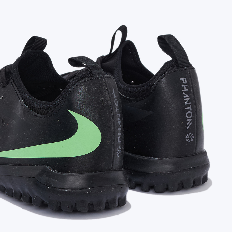 Шиповки детские Nike Phantom 6 Low Academy TF HQ2038-001