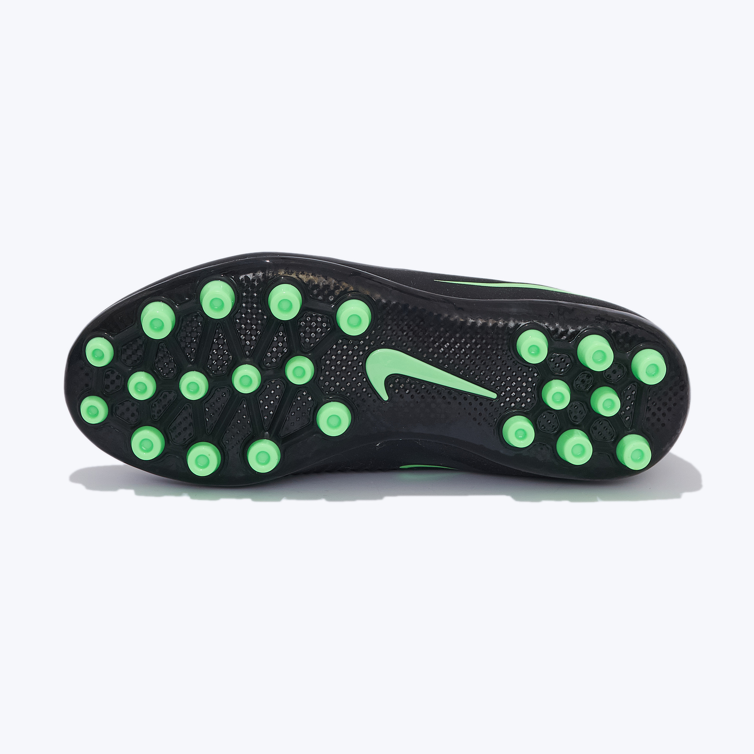 Бутсы детские Nike Phantom 6 High Academy AG HQ2034-001