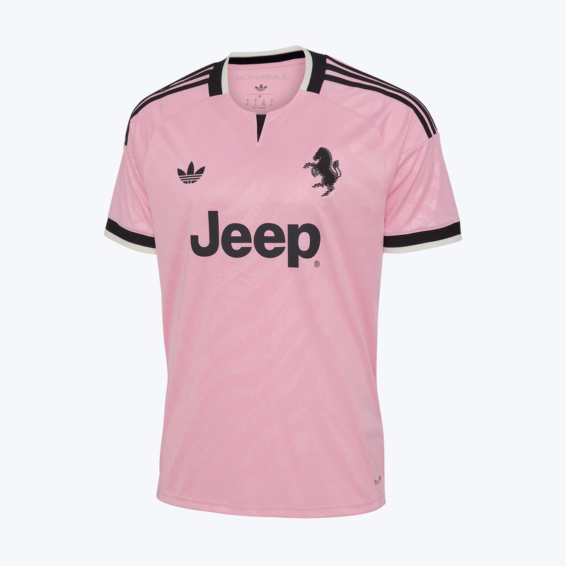 Футболка игровая выездная Adidas Juventus сезон 2026/27