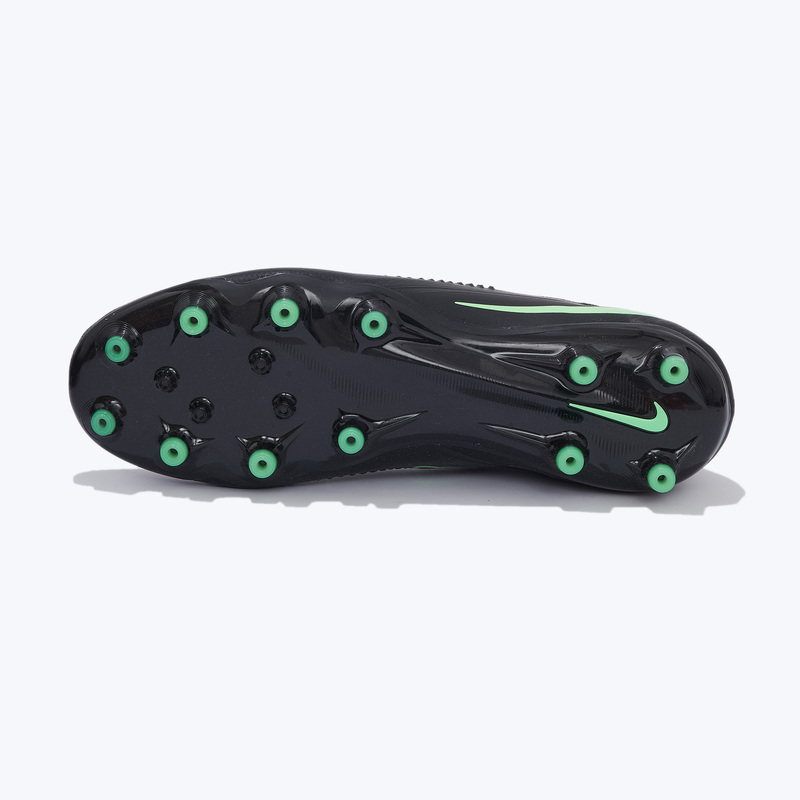 Бутсы Nike Phantom 6 Low Pro AG HQ2317-001