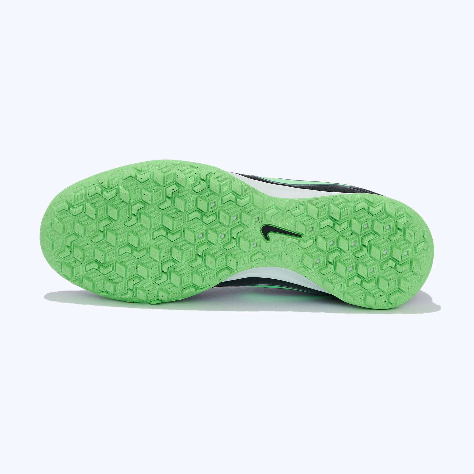 Шиповки Nike Tiempo Maestro Academy TF IB4484-001