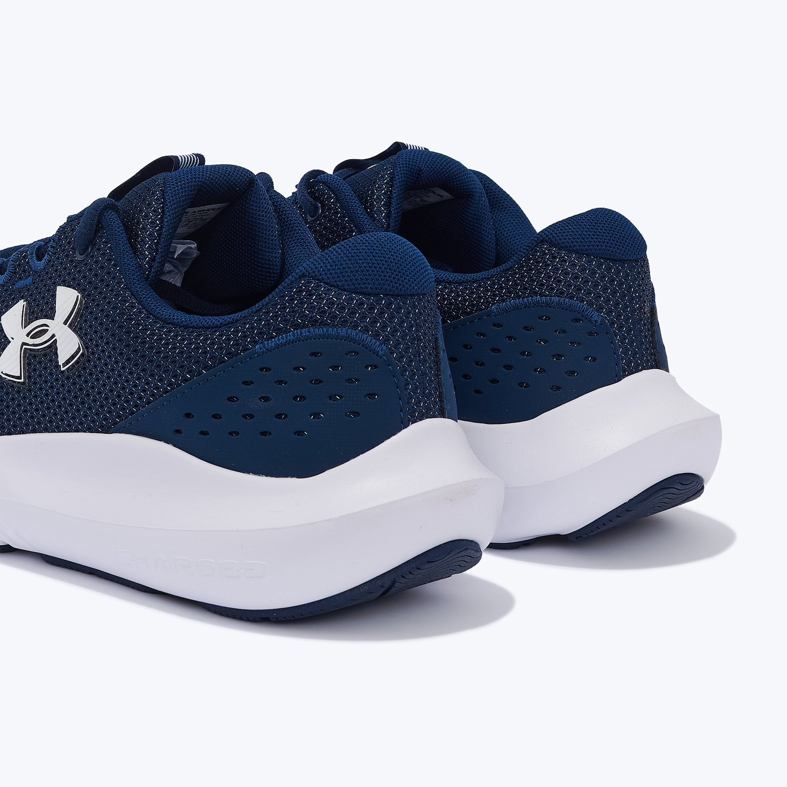 Кроссовки Under Armour Charged Surge 4 3027000-401