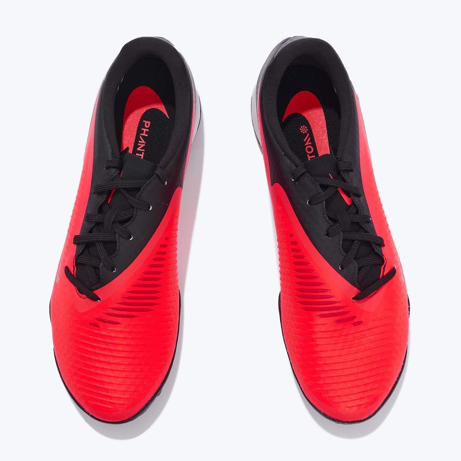 Шиповки Nike Phantom 6 Low Academy TF HQ2325-600