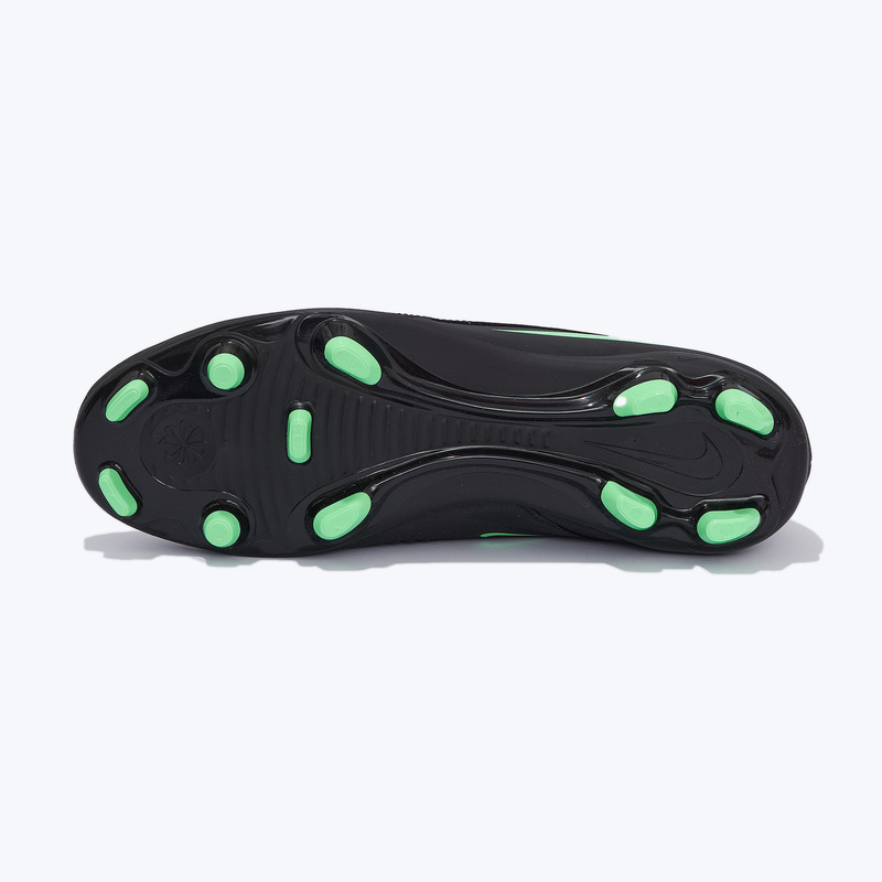Бутсы Nike Phantom 6 Low Club FG/MG HM8933-001