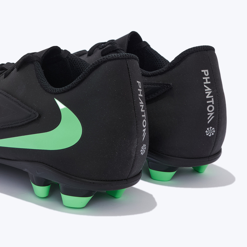 Бутсы Nike Phantom 6 Low Club FG/MG HM8933-001
