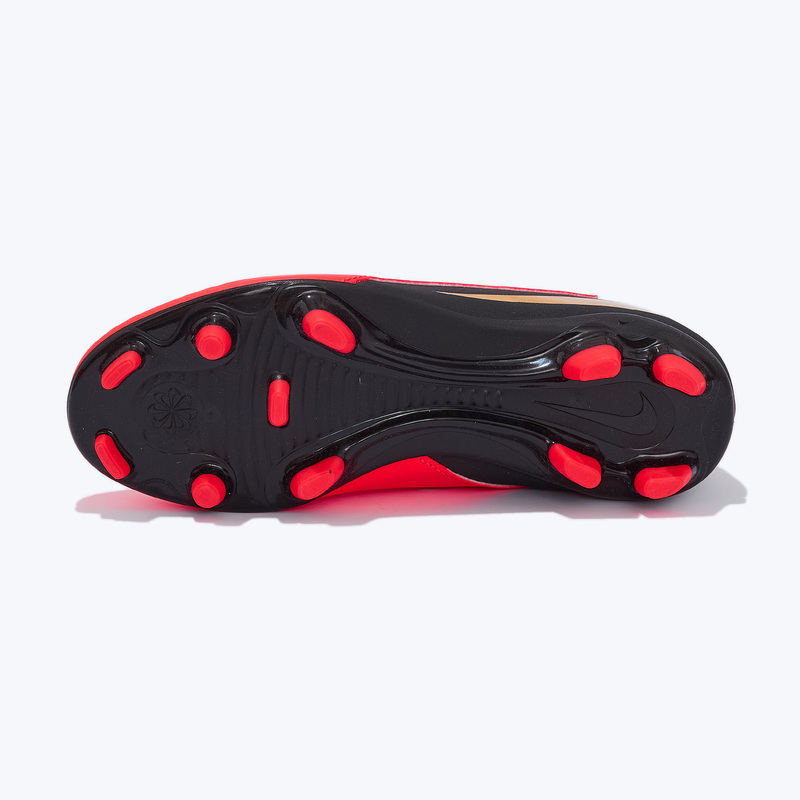 Бутсы детские Nike Phantom 6 Low Club FG/MG HM9202-600