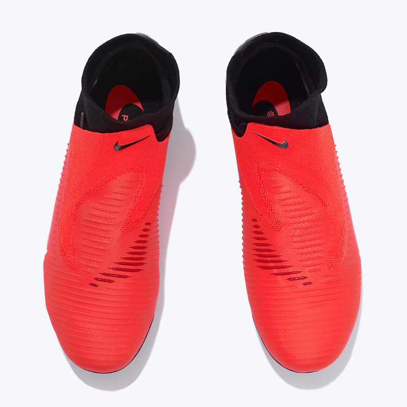 Бутсы Nike Phantom 6 High Pro FG HQ2311-600