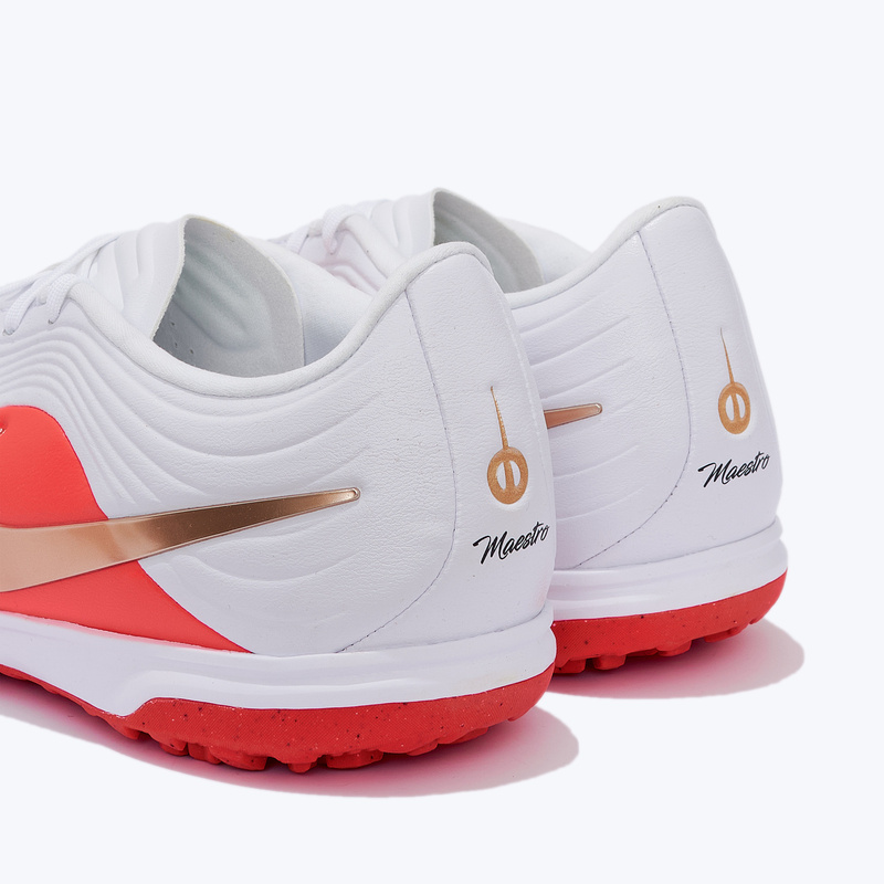 Шиповки Nike Tiempo Maestro Academy TF IB4484-100