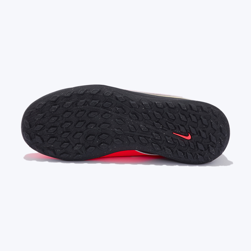Шиповки детские Nike Phantom 6 Low Club TF HQ2006-600